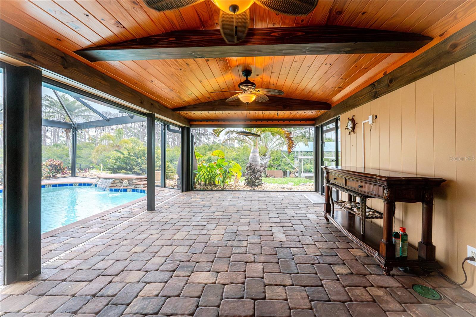 GROVE CITY TERRACE - Residential