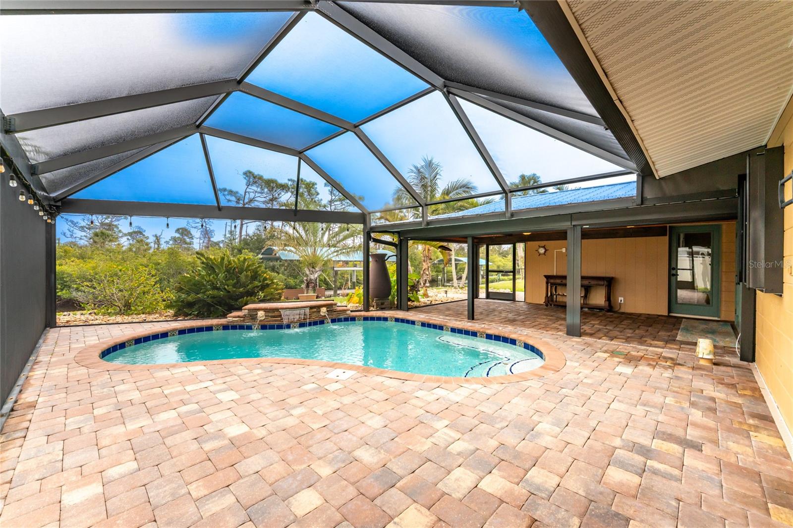 GROVE CITY TERRACE - Residential