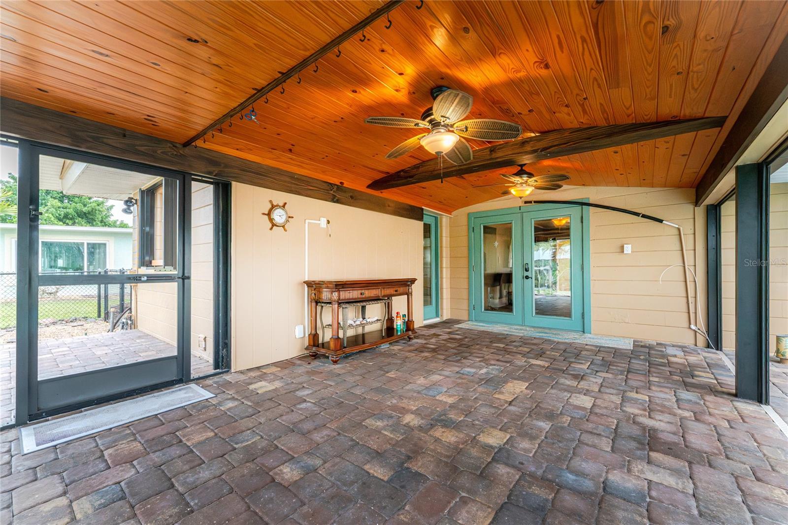 GROVE CITY TERRACE - Residential