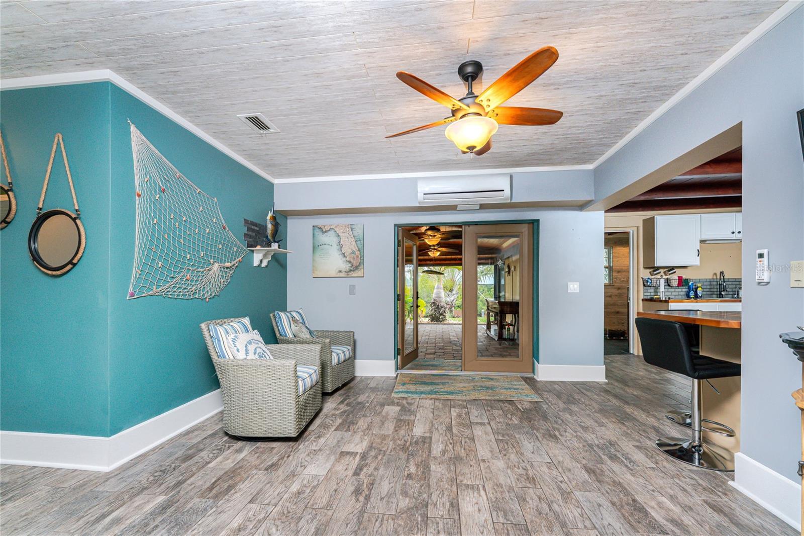 GROVE CITY TERRACE - Residential