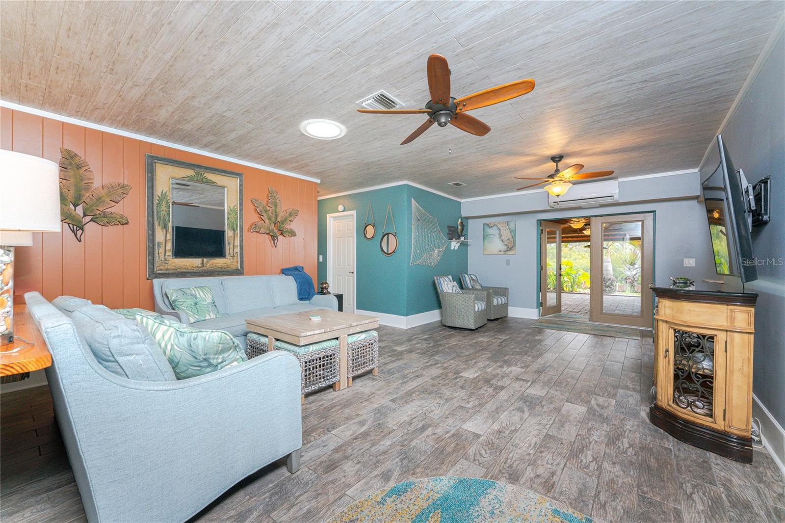 GROVE CITY TERRACE - Residential