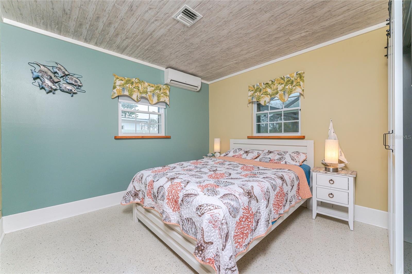 GROVE CITY TERRACE - Residential