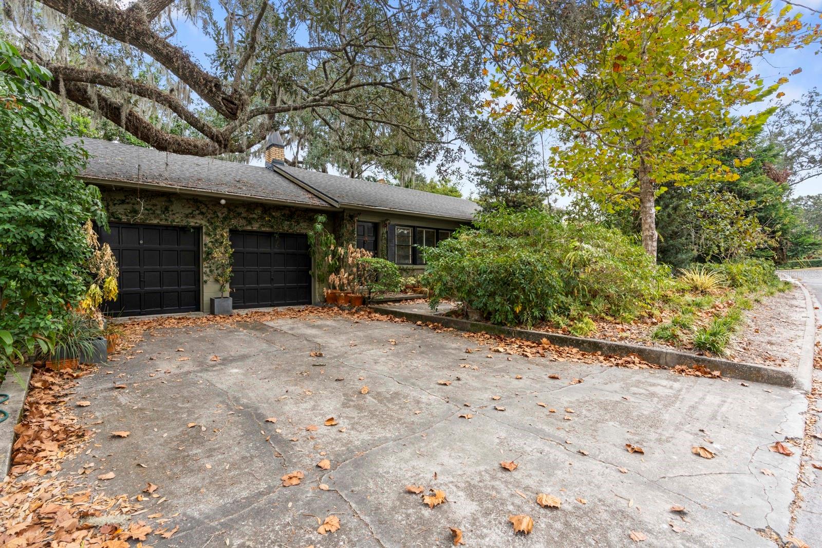 617 S RIVERHILLS DRIVE