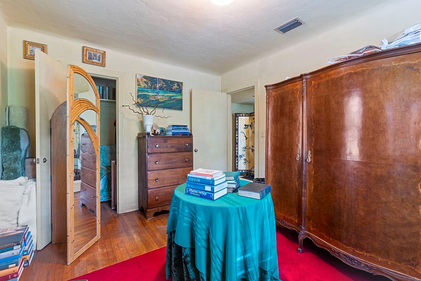 UNPLATTED - Residential