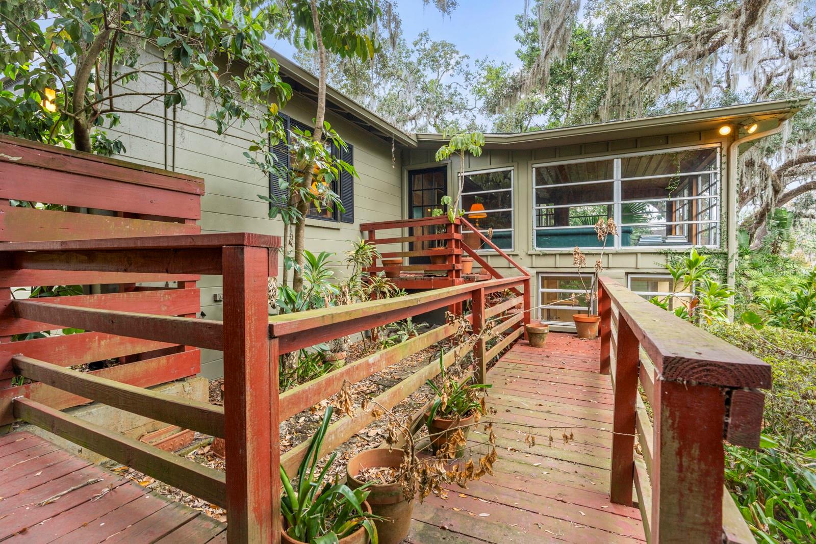 UNPLATTED - Residential