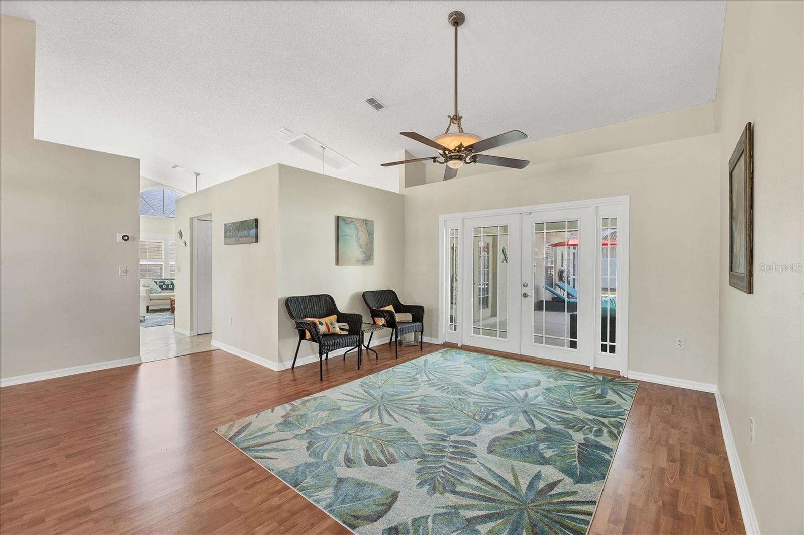 4525 WINDSOR COURT E