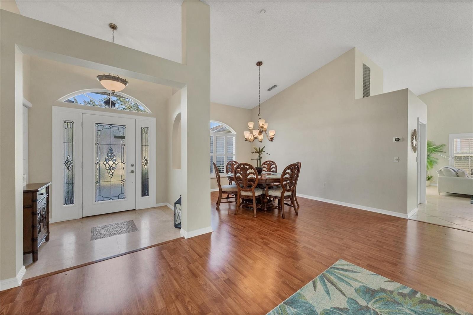 4525 WINDSOR COURT E