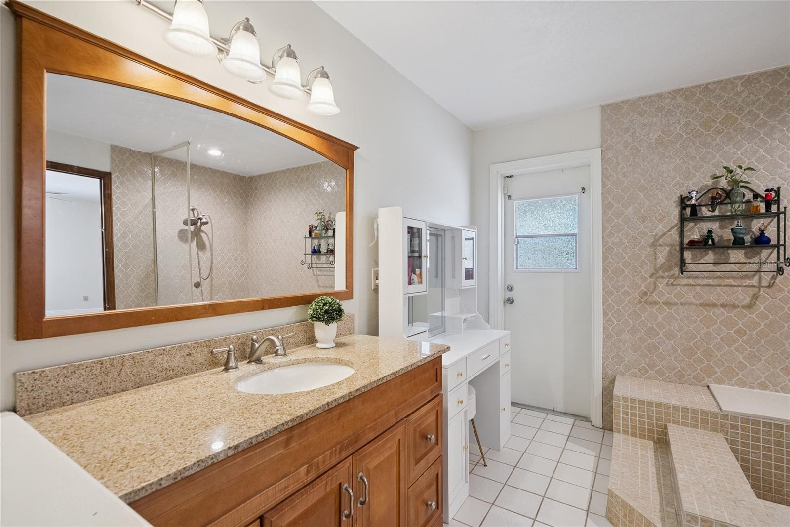 SWEETWATER OAKS SEC 06 - Residential