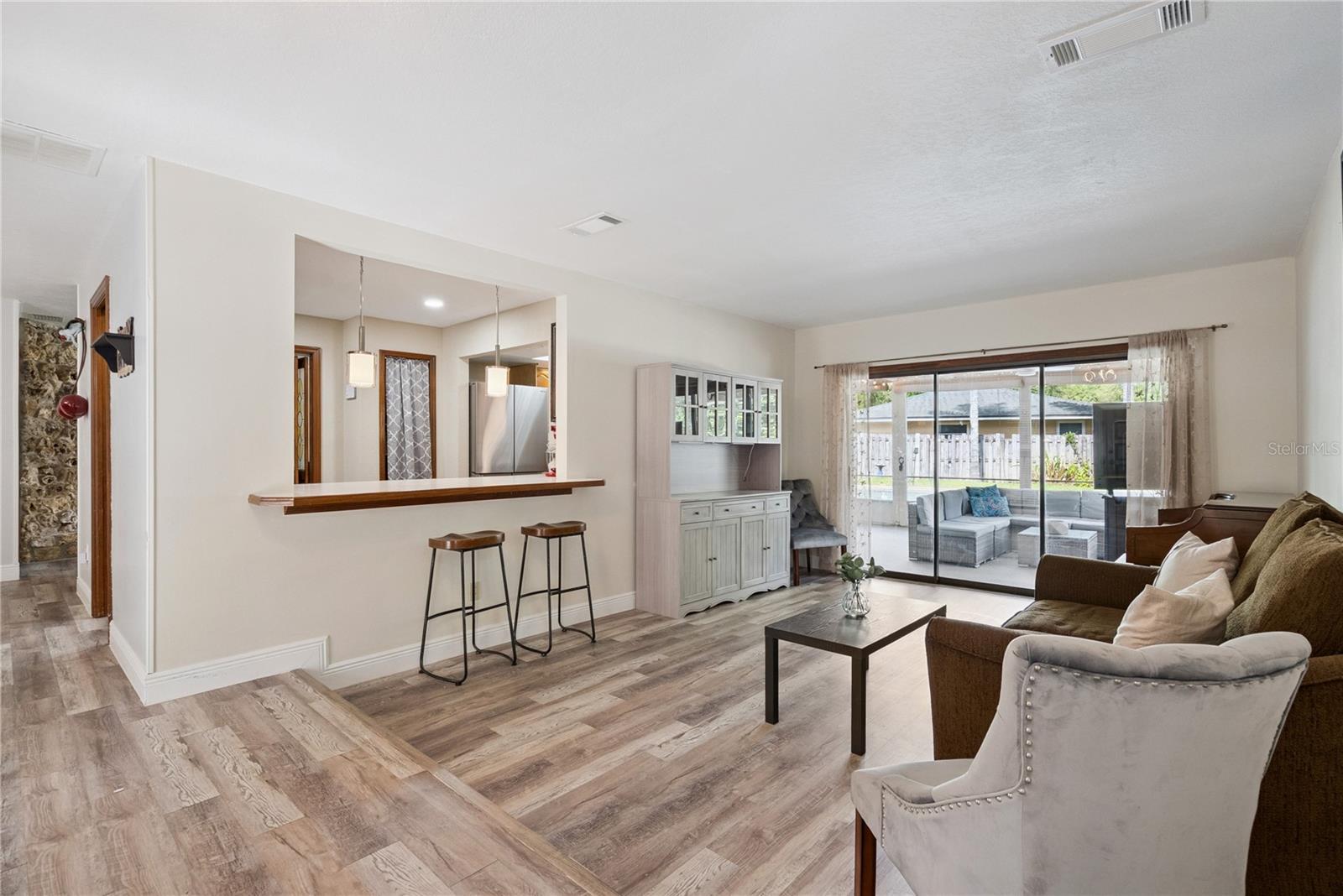 SWEETWATER OAKS SEC 06 - Residential