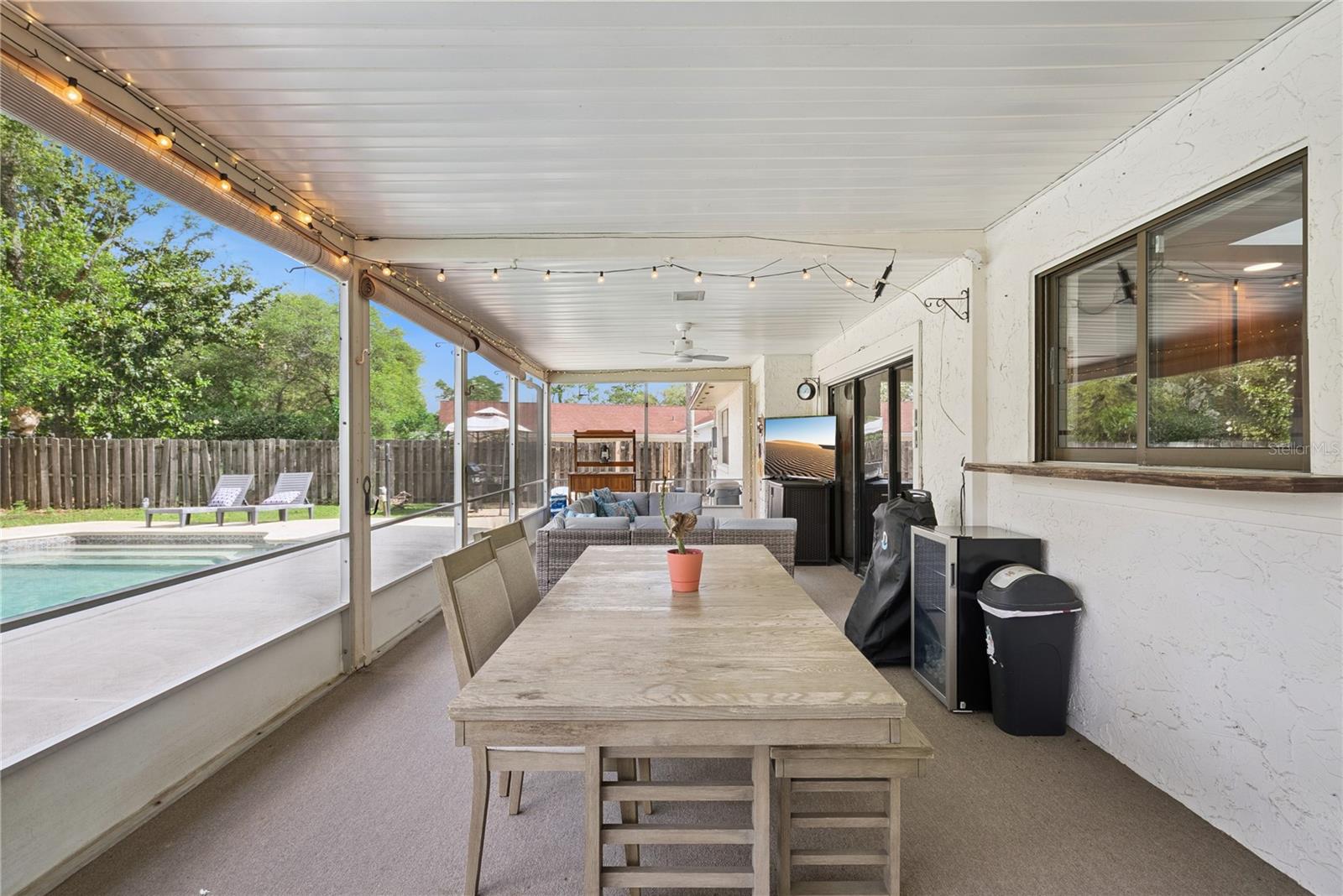 SWEETWATER OAKS SEC 06 - Residential