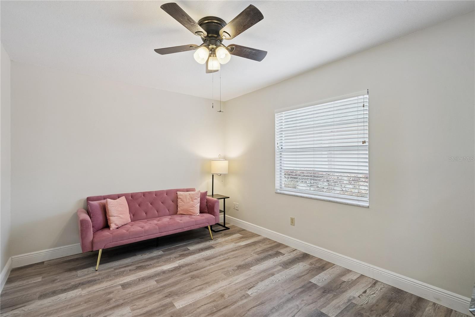 SWEETWATER OAKS SEC 06 - Residential