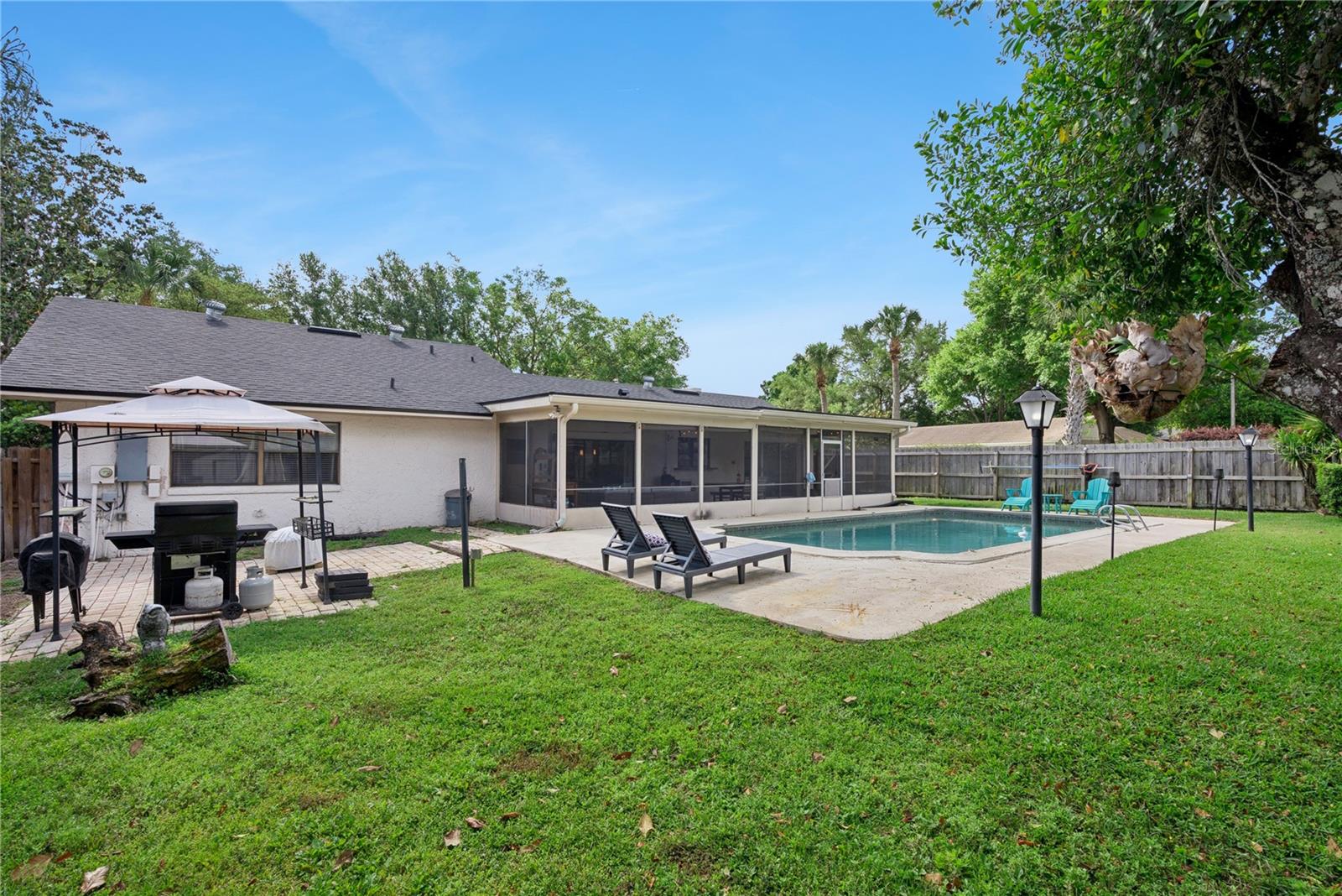 SWEETWATER OAKS SEC 06 - Residential