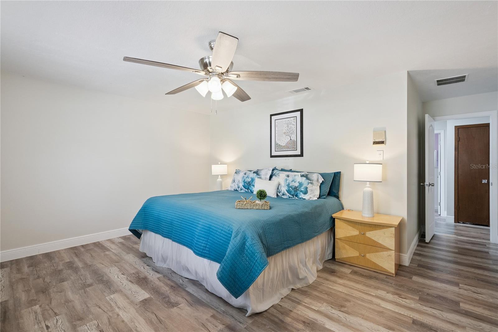 SWEETWATER OAKS SEC 06 - Residential