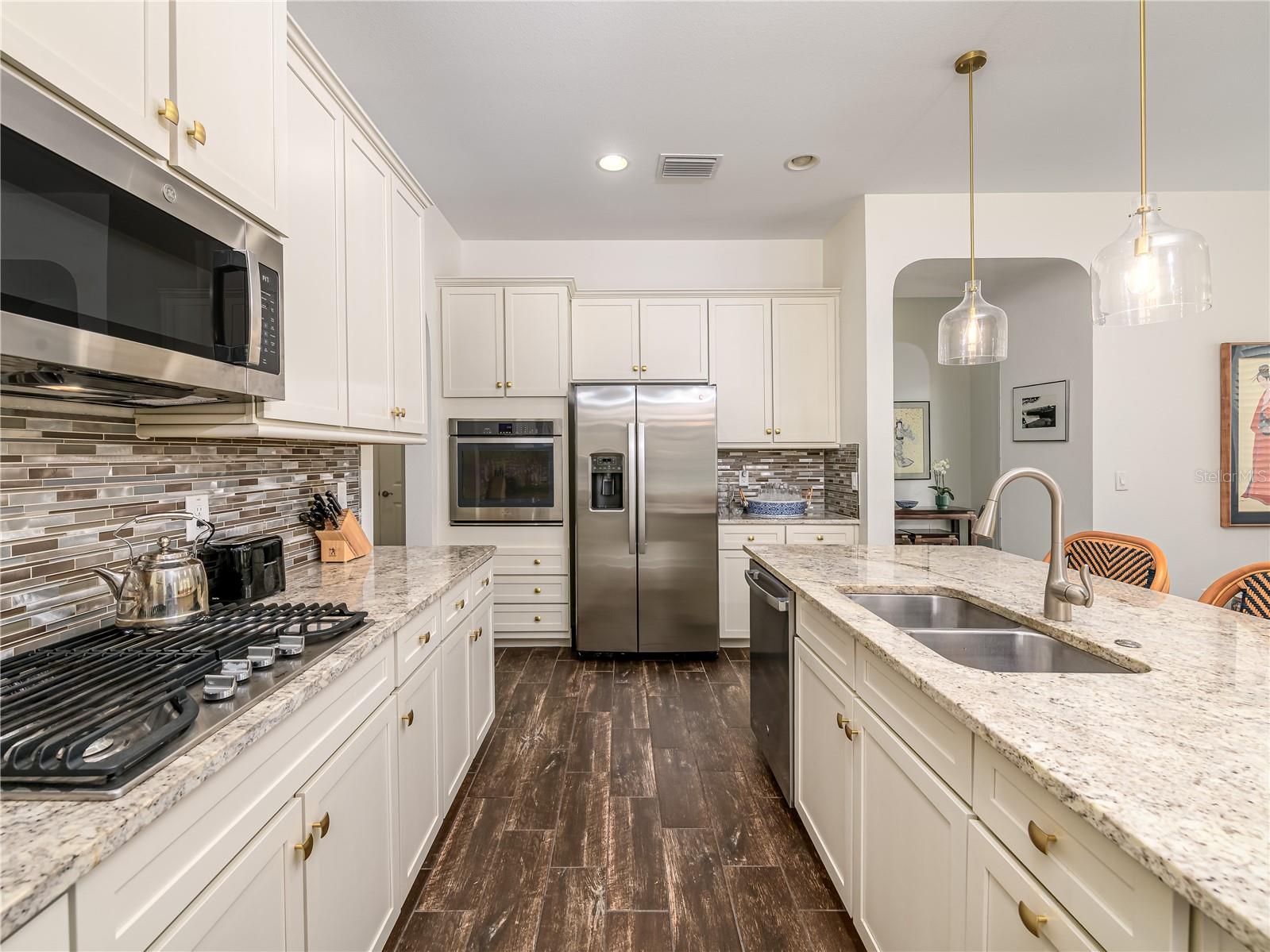 ESTANCIA PH 2A - Residential