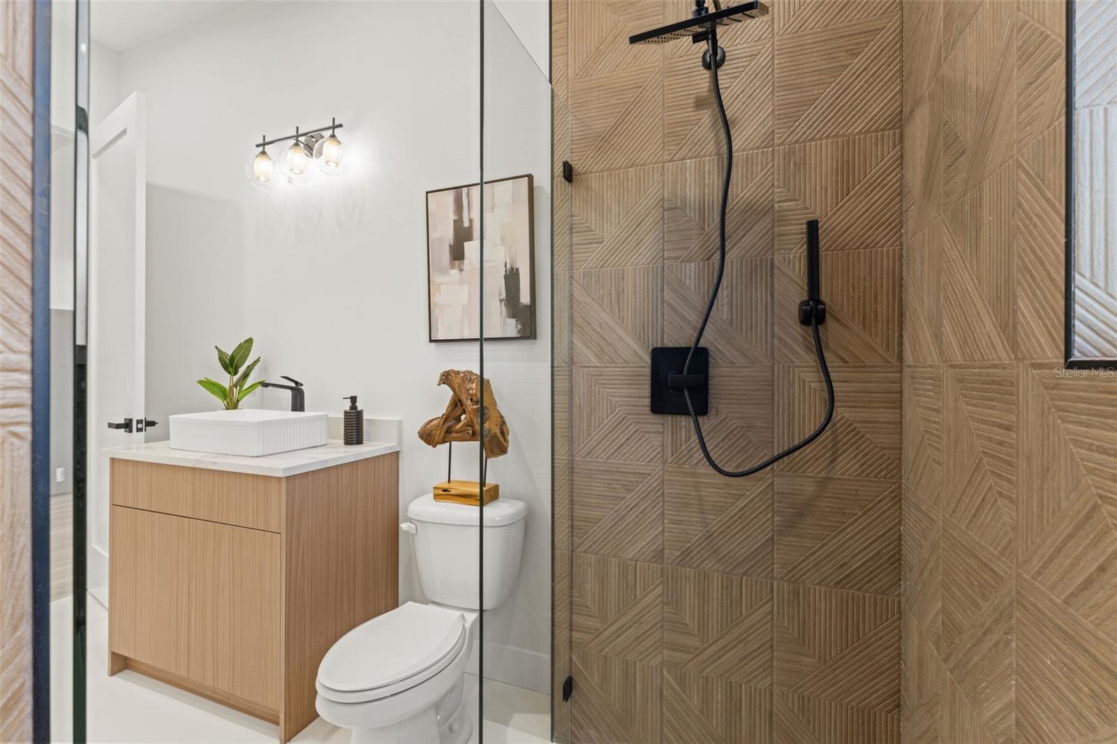 ALSTON HEIGHTS - Residential