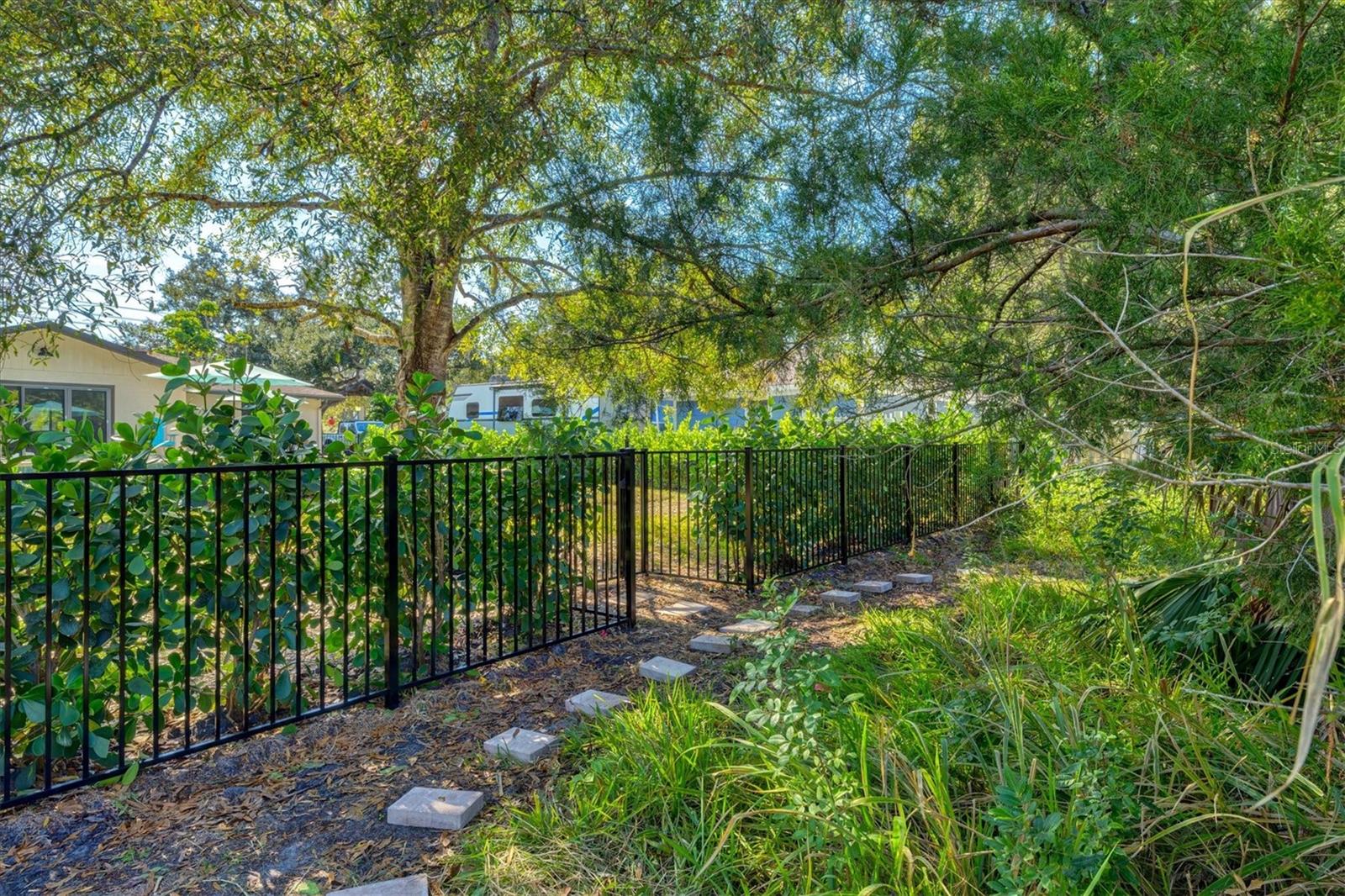 PALMER SUB - Residential Lease