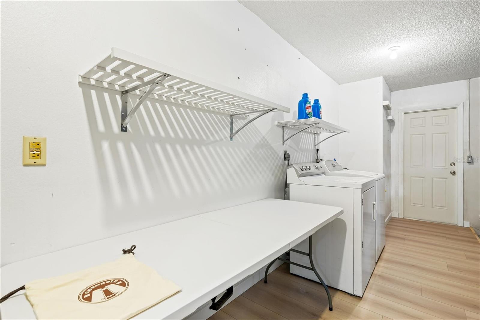 PALMER SUB - Residential Lease