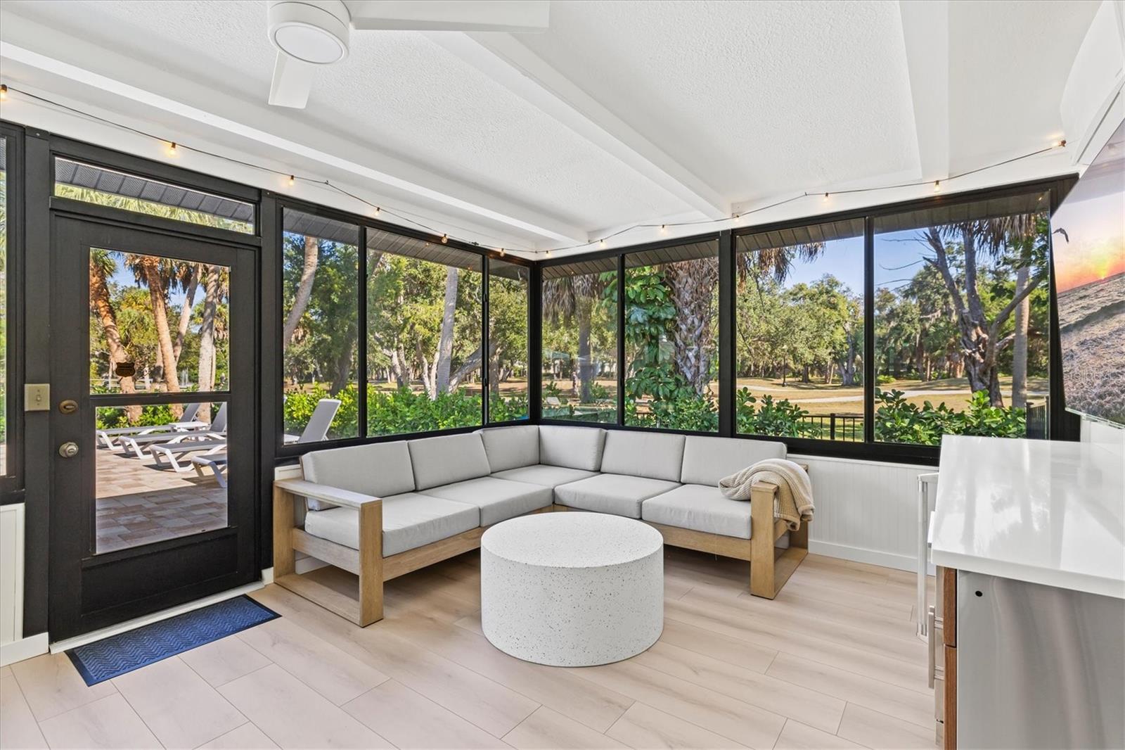 PALMER SUB - Residential Lease