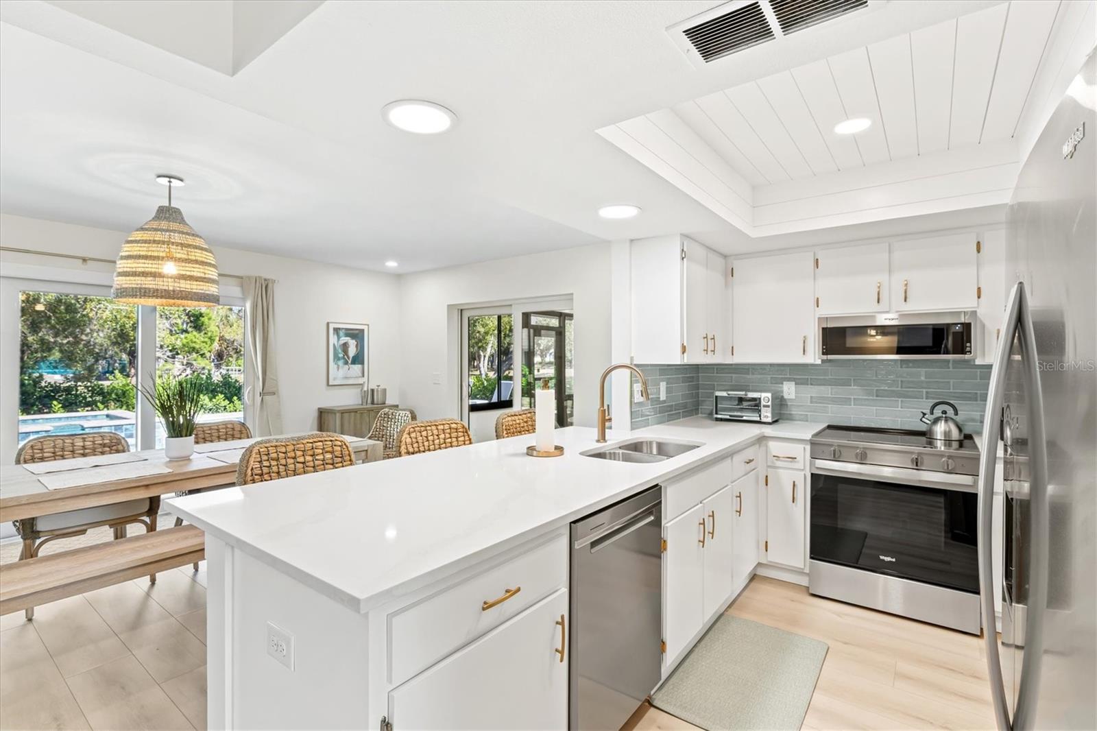 PALMER SUB - Residential Lease