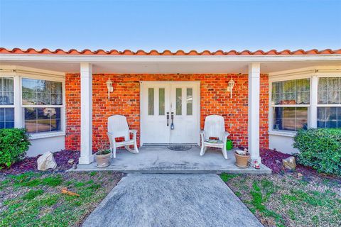 A home in LARGO