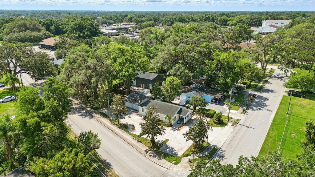 Photo of 205 S Highland Avenue, Apopka, FL 32703 (MLS # O6311005)