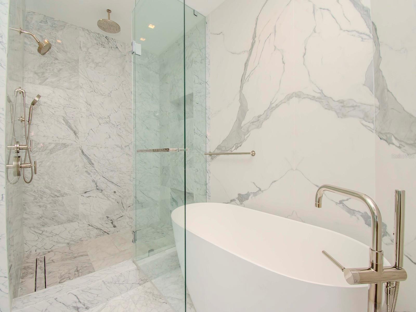 3105 BAY OAKS CONDOMINIUM UNIT 1002 - Residential