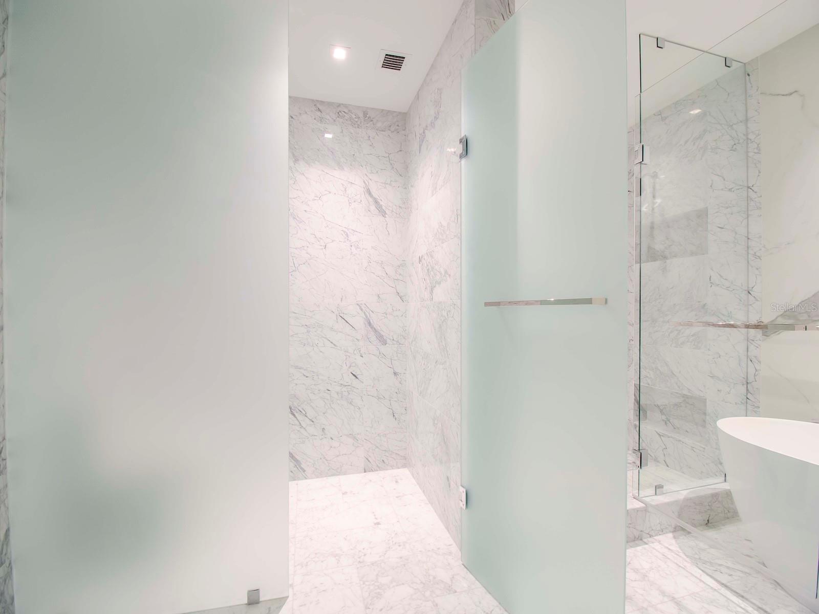 3105 BAY OAKS CONDOMINIUM UNIT 1002 - Residential