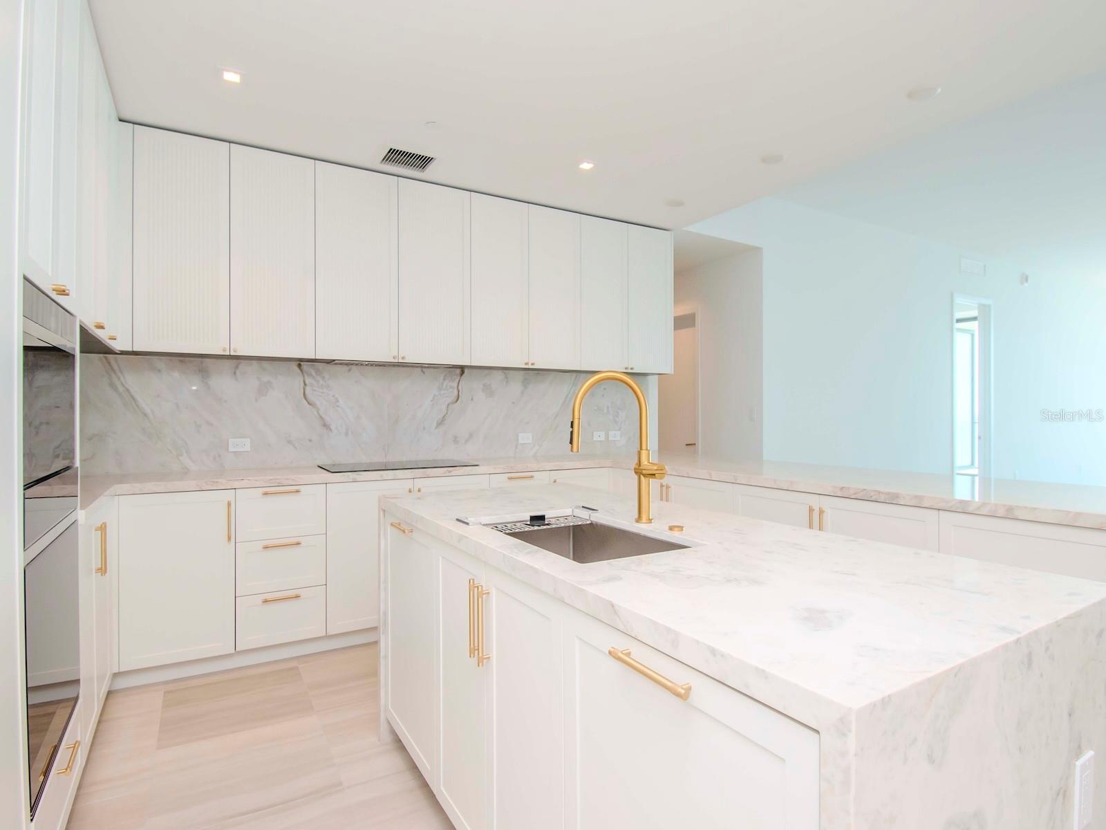 3105 BAY OAKS CONDOMINIUM UNIT 1002 - Residential