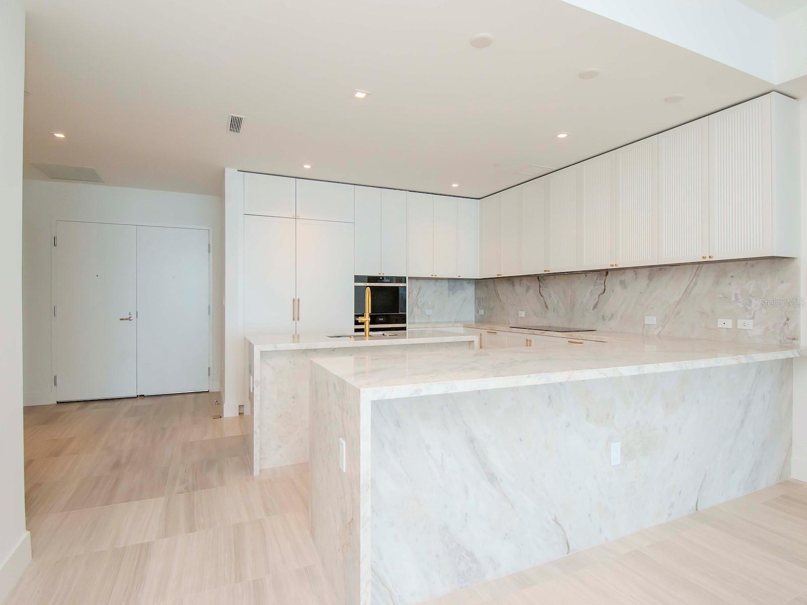 3105 BAY OAKS CONDOMINIUM UNIT 1002 - Residential