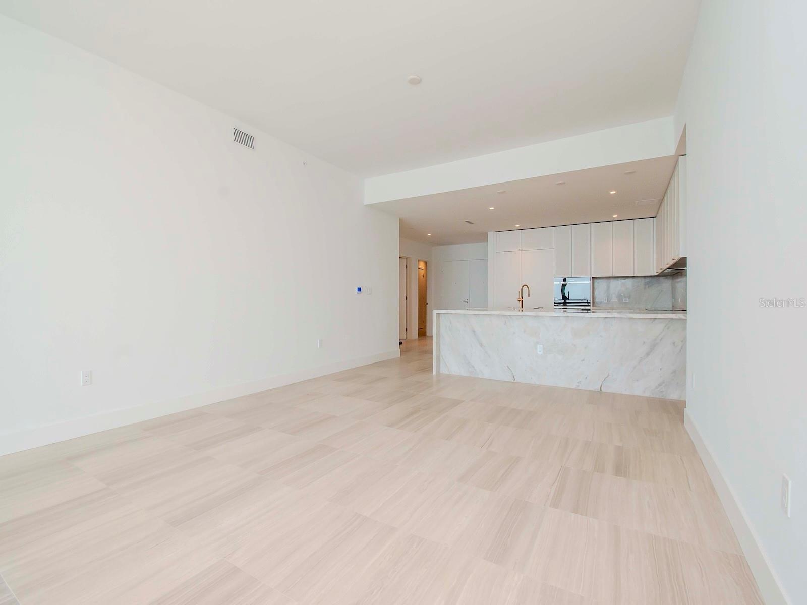 3105 BAY OAKS CONDOMINIUM UNIT 1002 - Residential