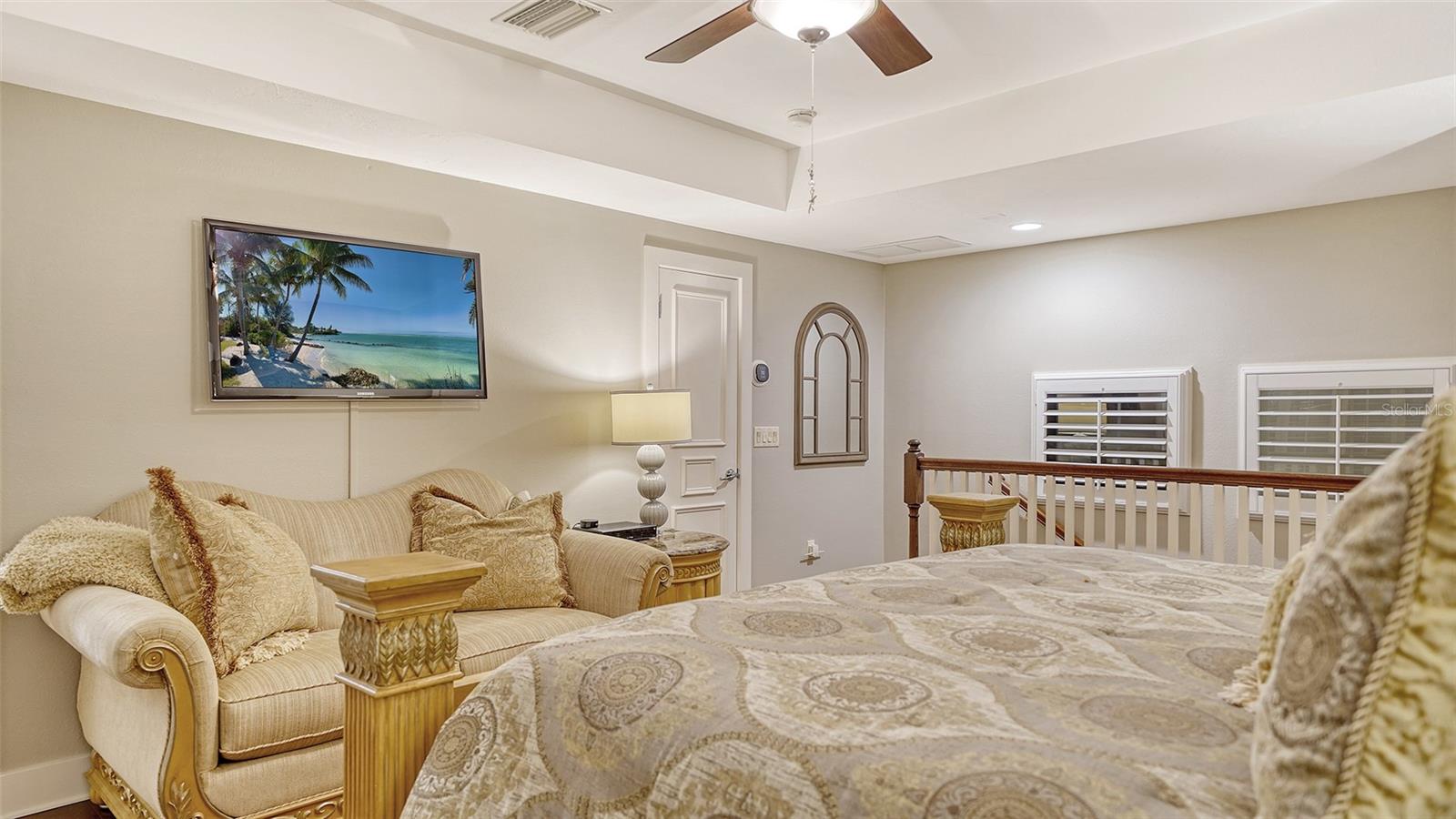 QUEENS HARBOUR - Residential