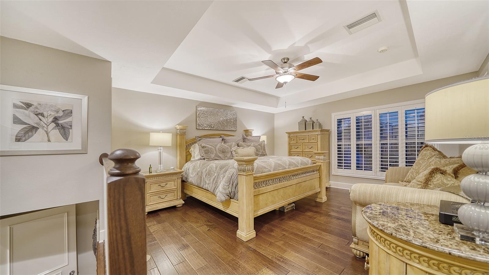 QUEENS HARBOUR - Residential