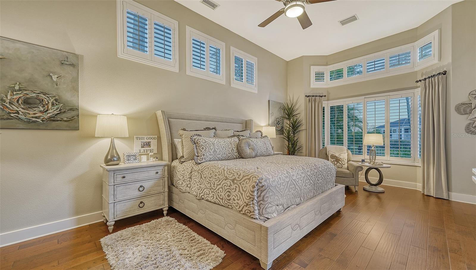 QUEENS HARBOUR - Residential