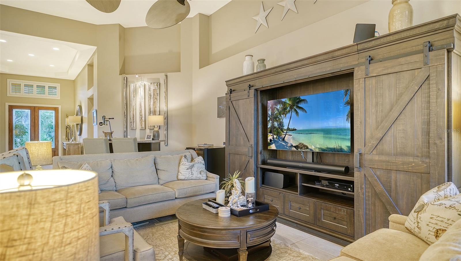 QUEENS HARBOUR - Residential