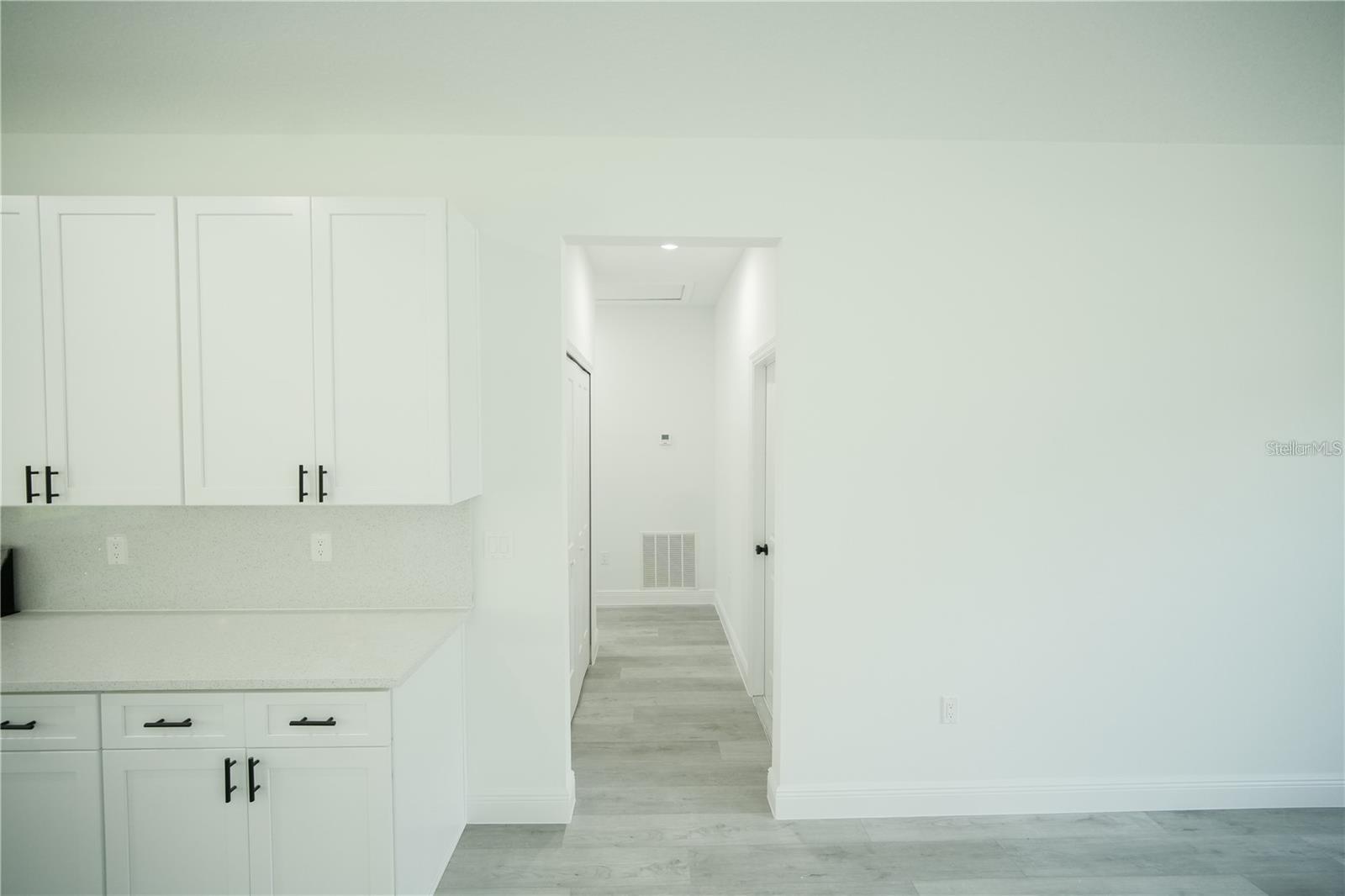 MARION OAKS UN 12 - Residential Lease