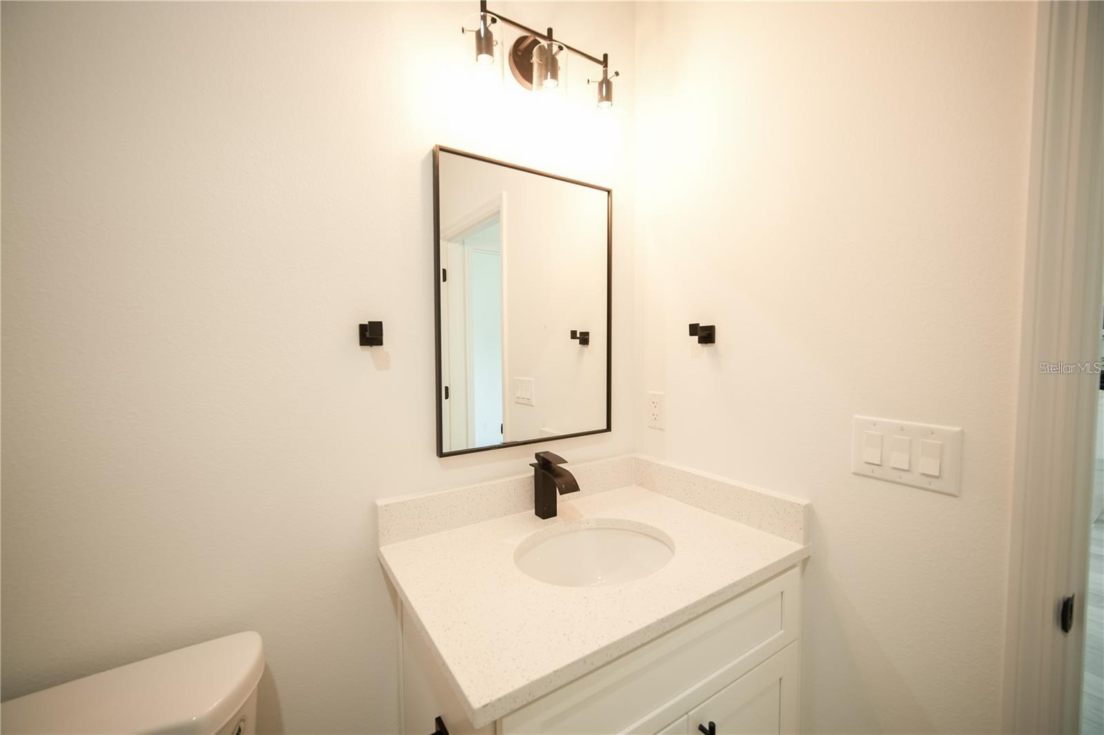 MARION OAKS UN 12 - Residential Lease