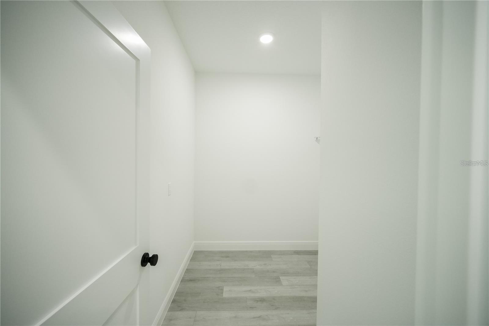 MARION OAKS UN 12 - Residential Lease