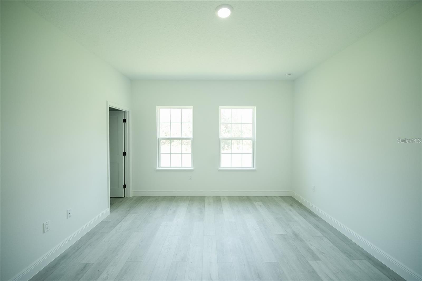 MARION OAKS UN 12 - Residential Lease