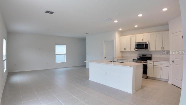 WESTVIEW POD B NEIGHBORHOOD 2A & 2B PH 1 - Residential Lease