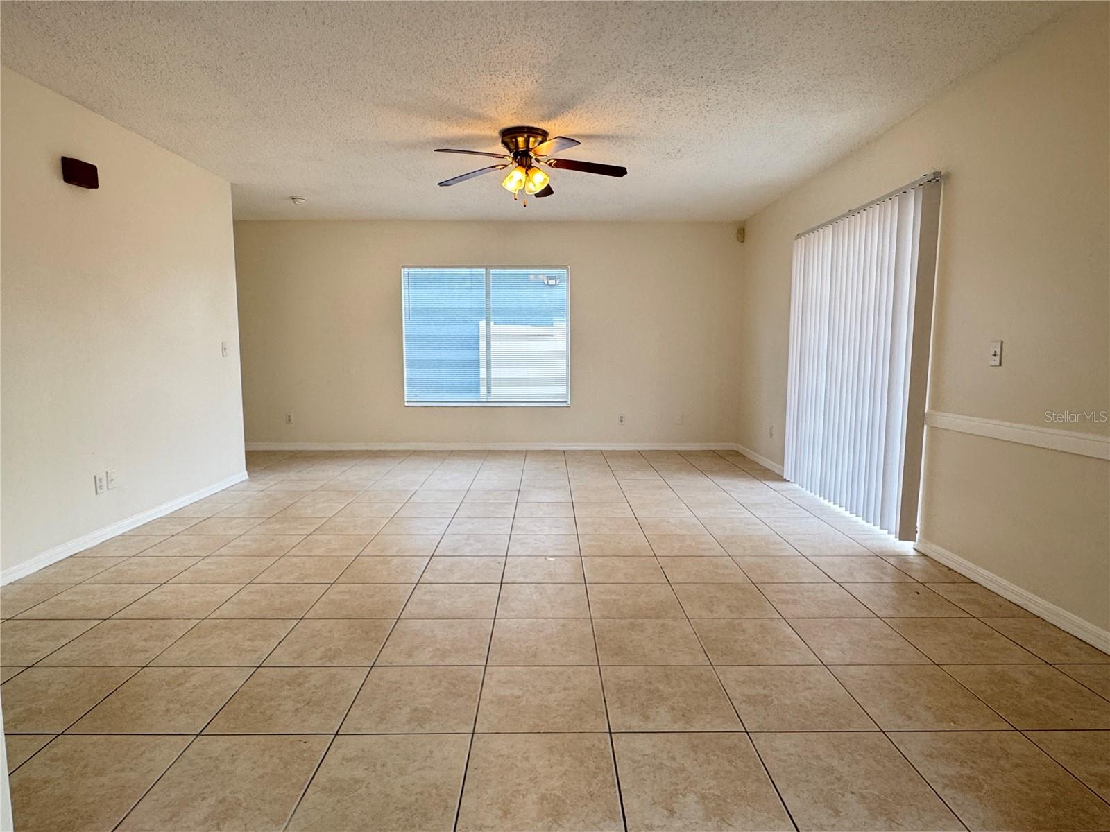 SUMMERFIELD VILLG 1 TRCT 35 - Residential Lease