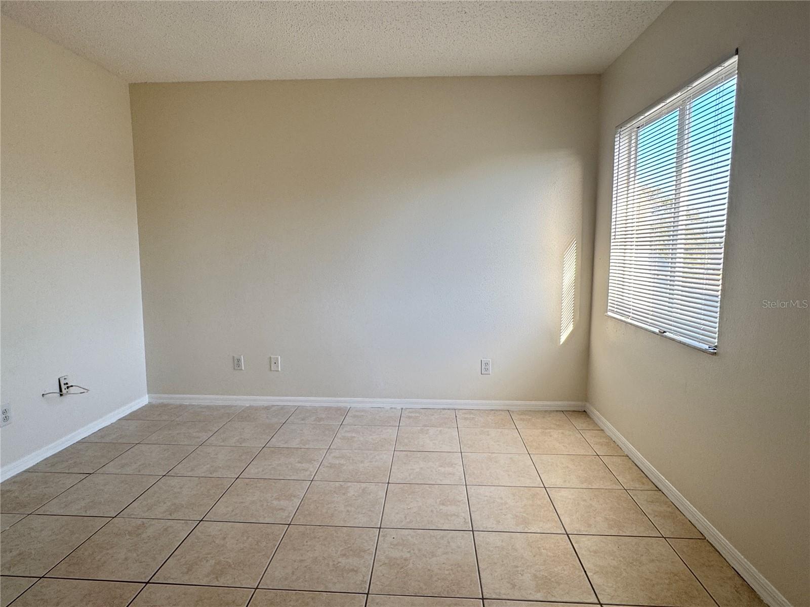 SUMMERFIELD VILLG 1 TRCT 35 - Residential Lease