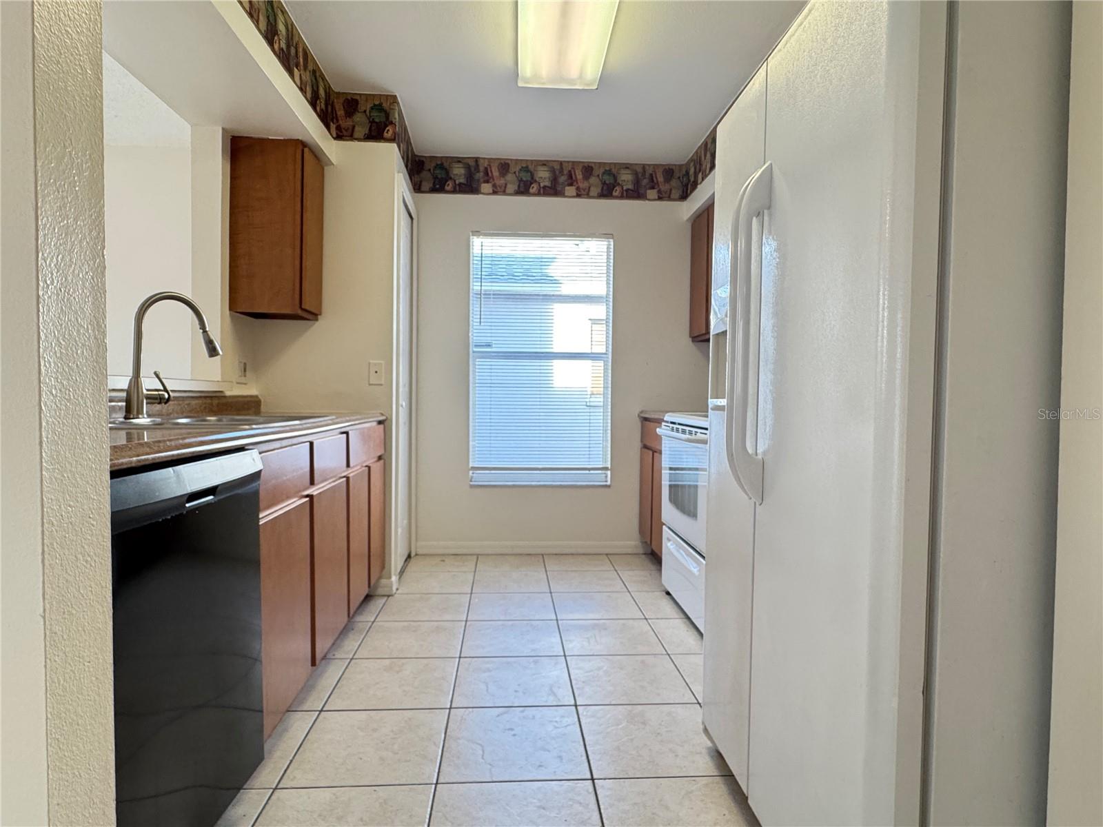 SUMMERFIELD VILLG 1 TRCT 35 - Residential Lease