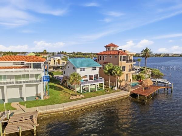 6421 DRIFTWOOD DRIVE
