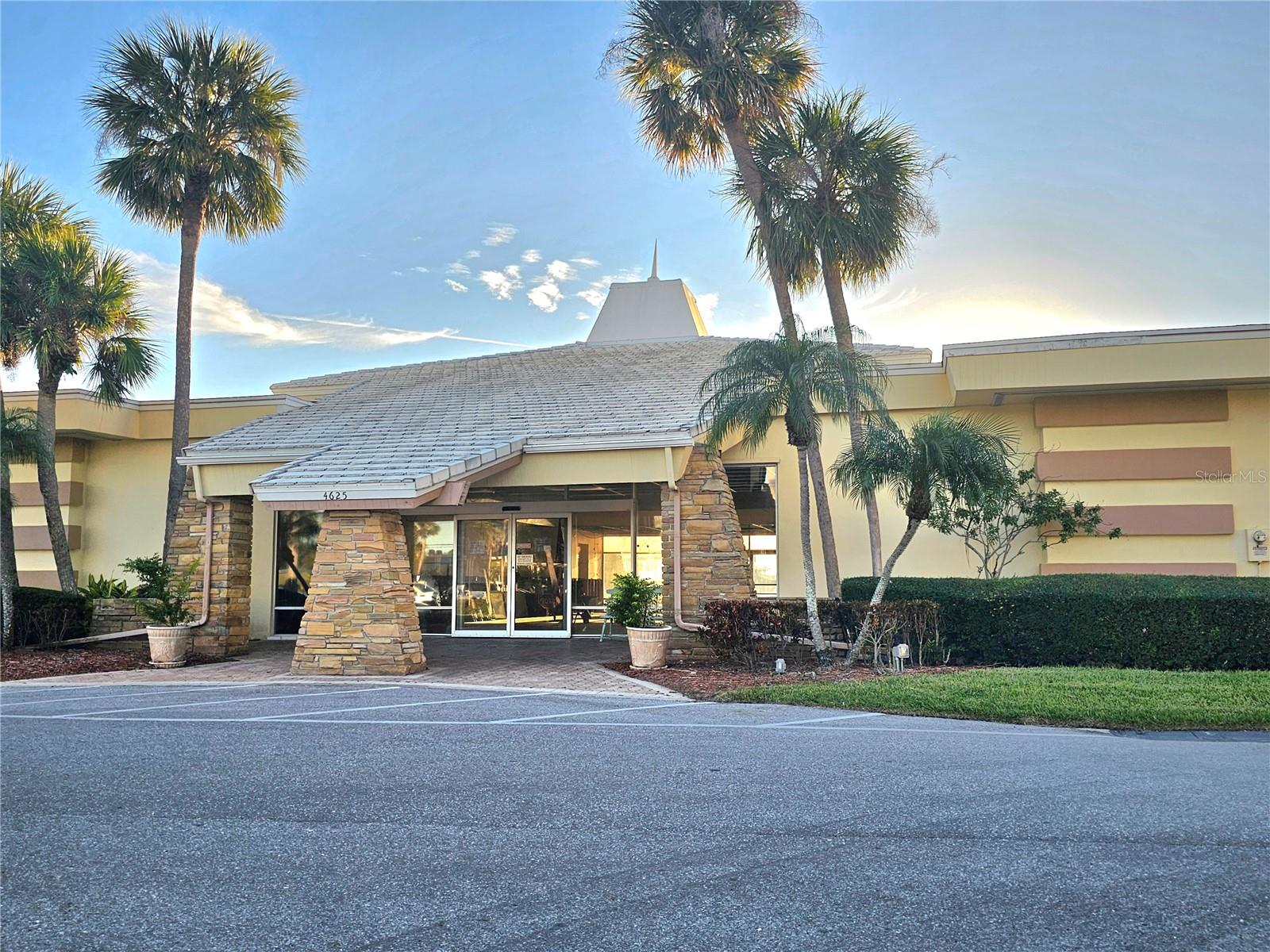 CONCORD TOWERS CONDO - Residential