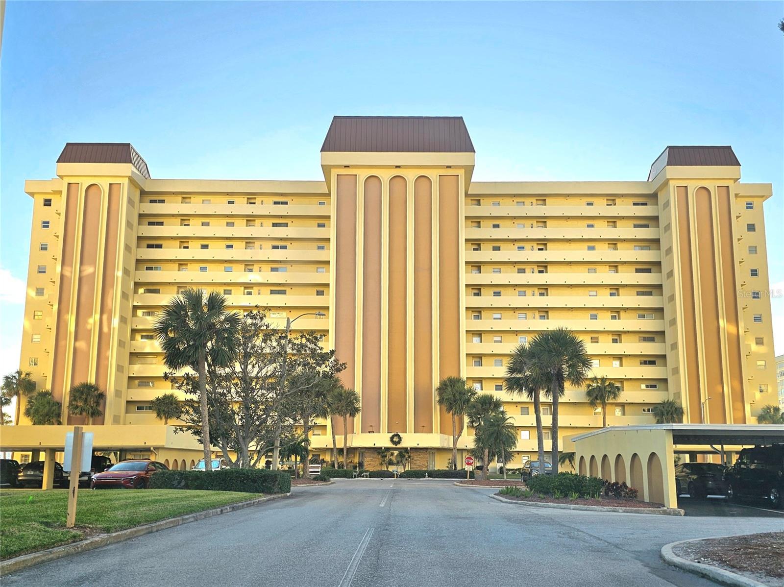 CONCORD TOWERS CONDO - Residential