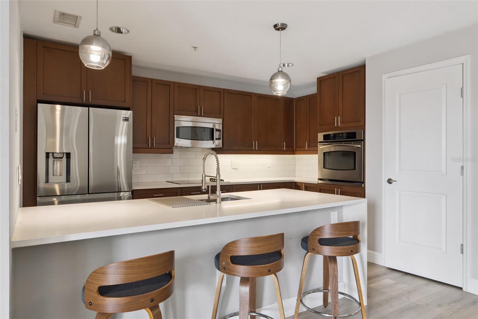 SANCTUARY DOWNTOWN CONDO - Residential