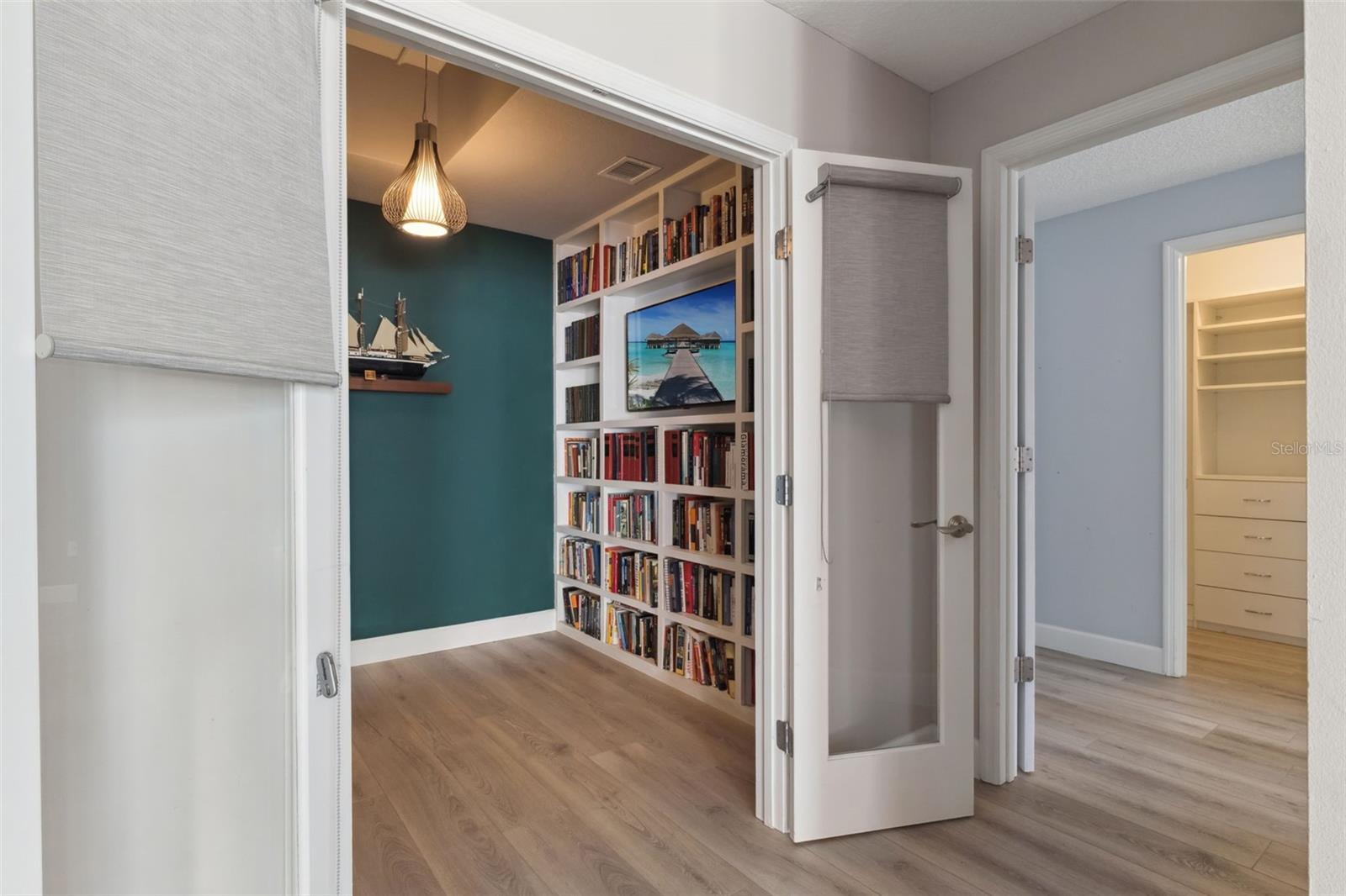 SANCTUARY DOWNTOWN CONDO - Residential