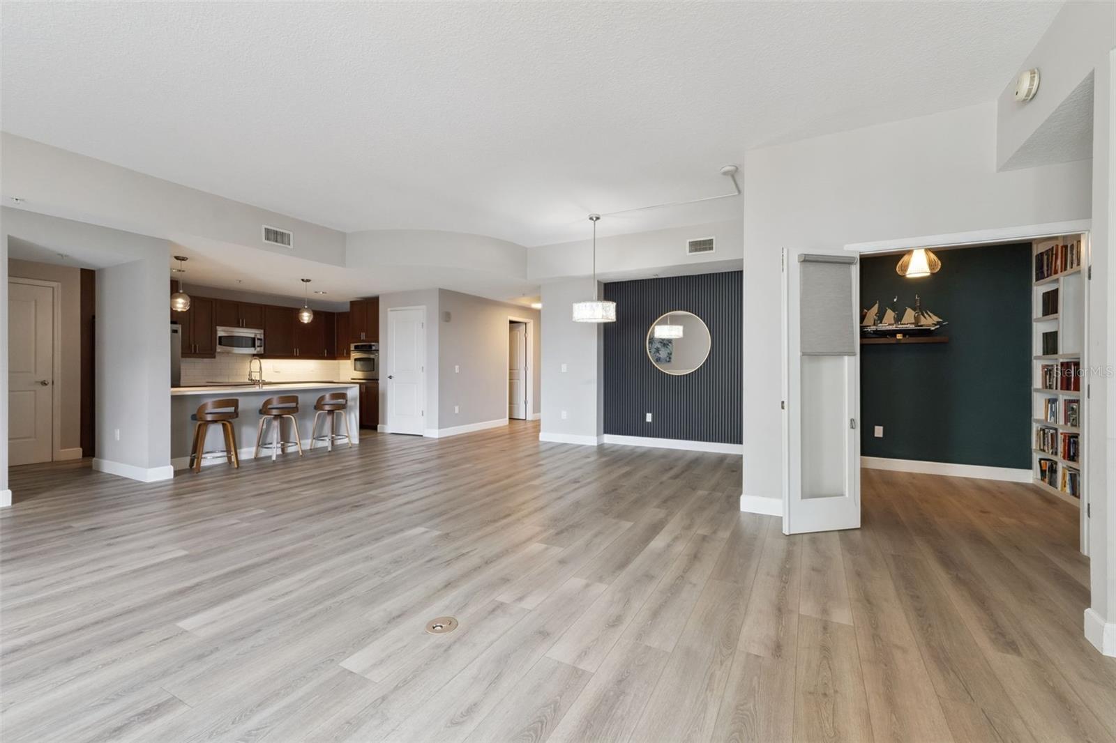 SANCTUARY DOWNTOWN CONDO - Residential