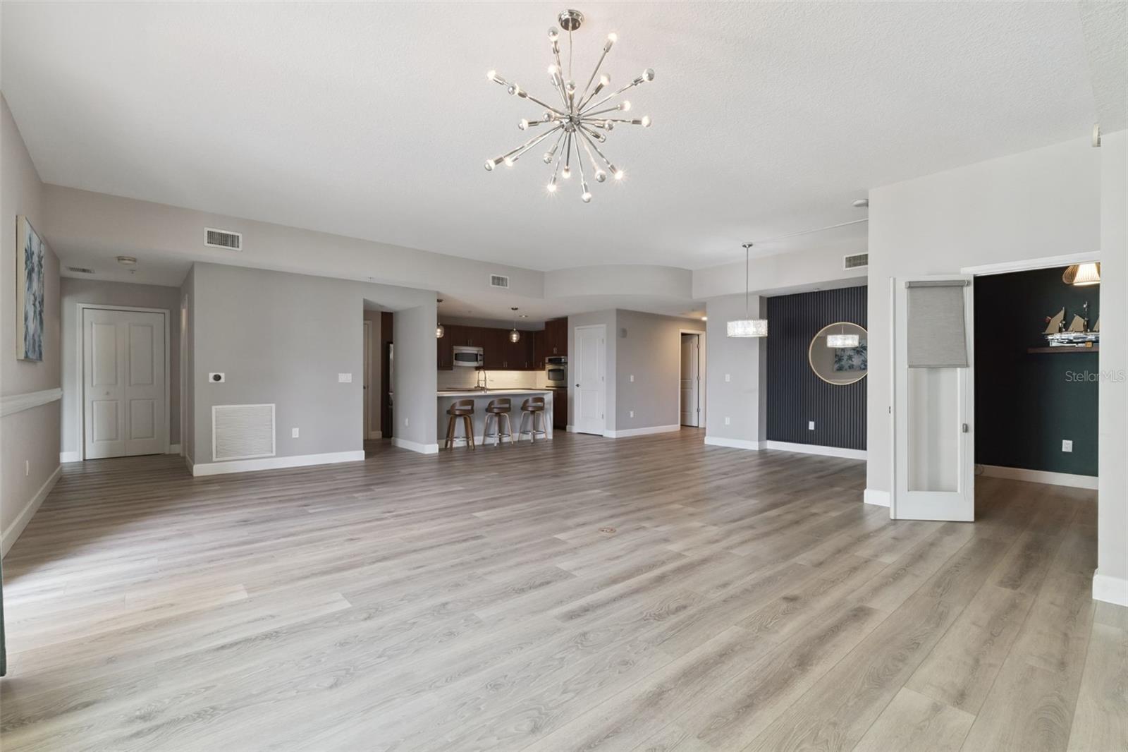 SANCTUARY DOWNTOWN CONDO - Residential