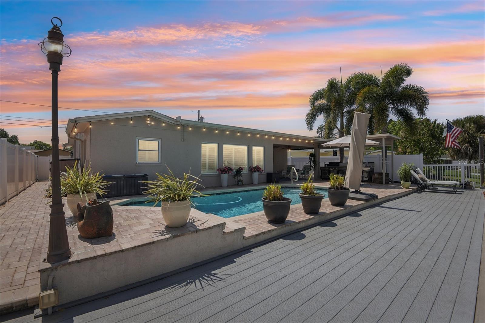 LAKE SHORE ESTATES 5TH ADD - Residential